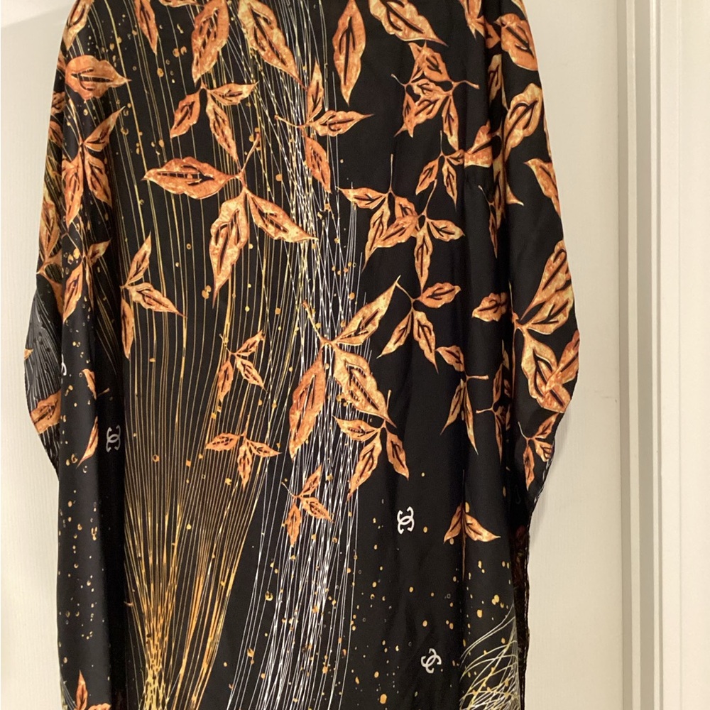 Elegant Black and Orange Kimono Caftan Dress - Picture 2 of 7